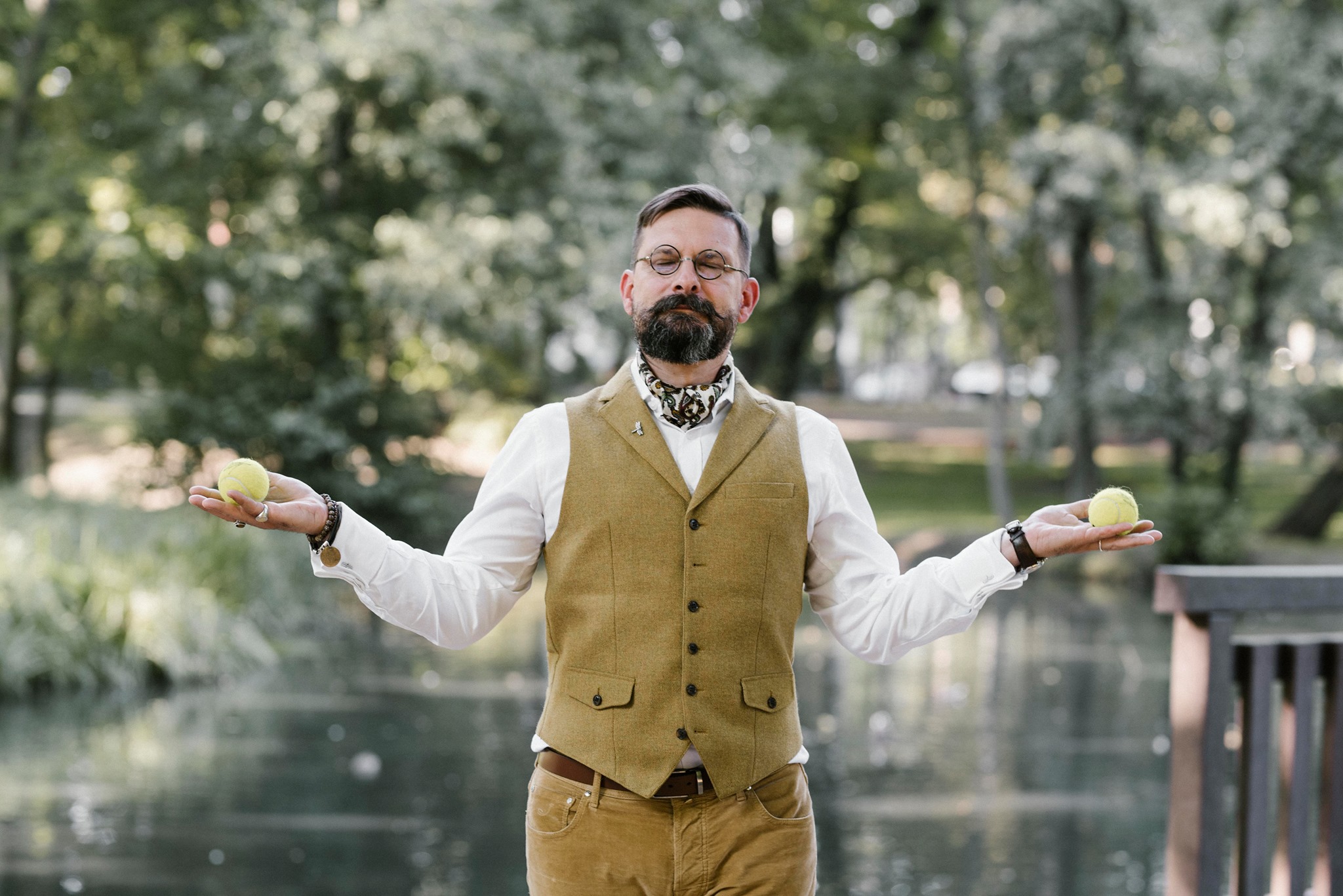 Image for Live z Miłoszem Brzezińskim na temat umiaru, wdzięczności i równowagi 4.03.2021